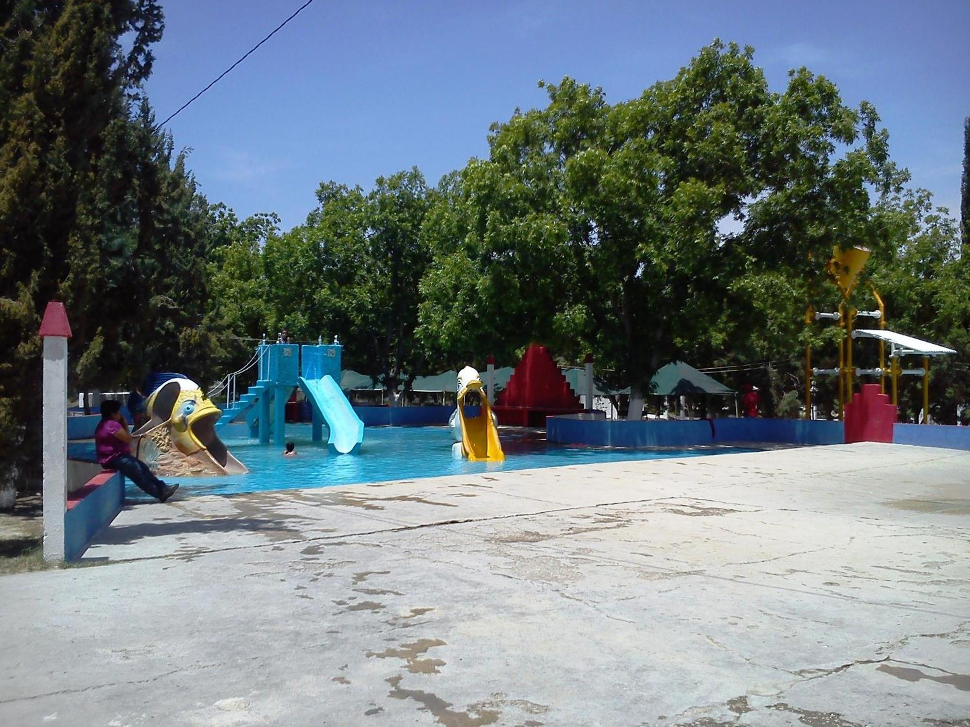 La Ilusión Hotel Campestre y Balneario Parras de la Fuente Exterior foto