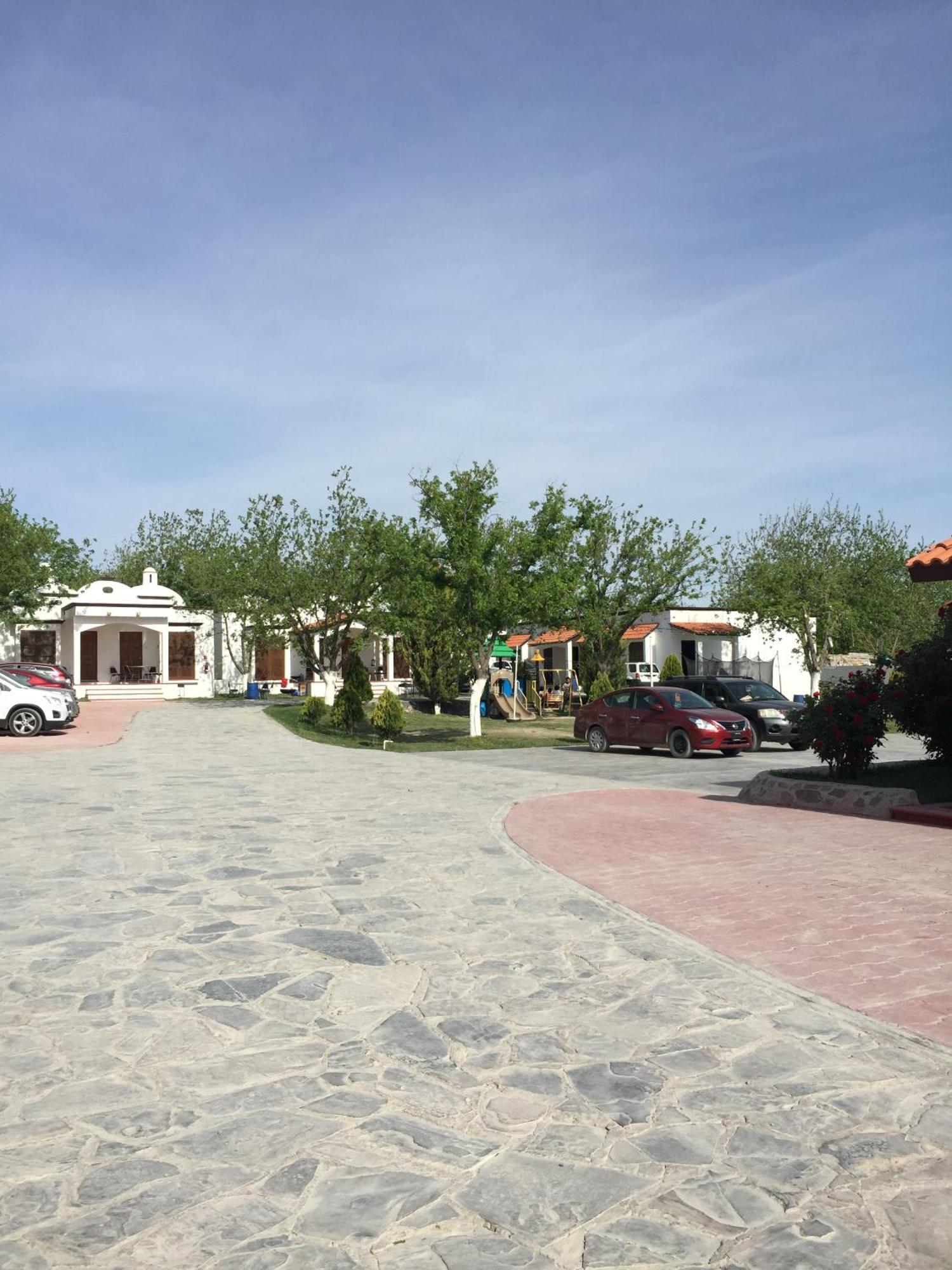 La Ilusión Hotel Campestre y Balneario Parras de la Fuente Exterior foto