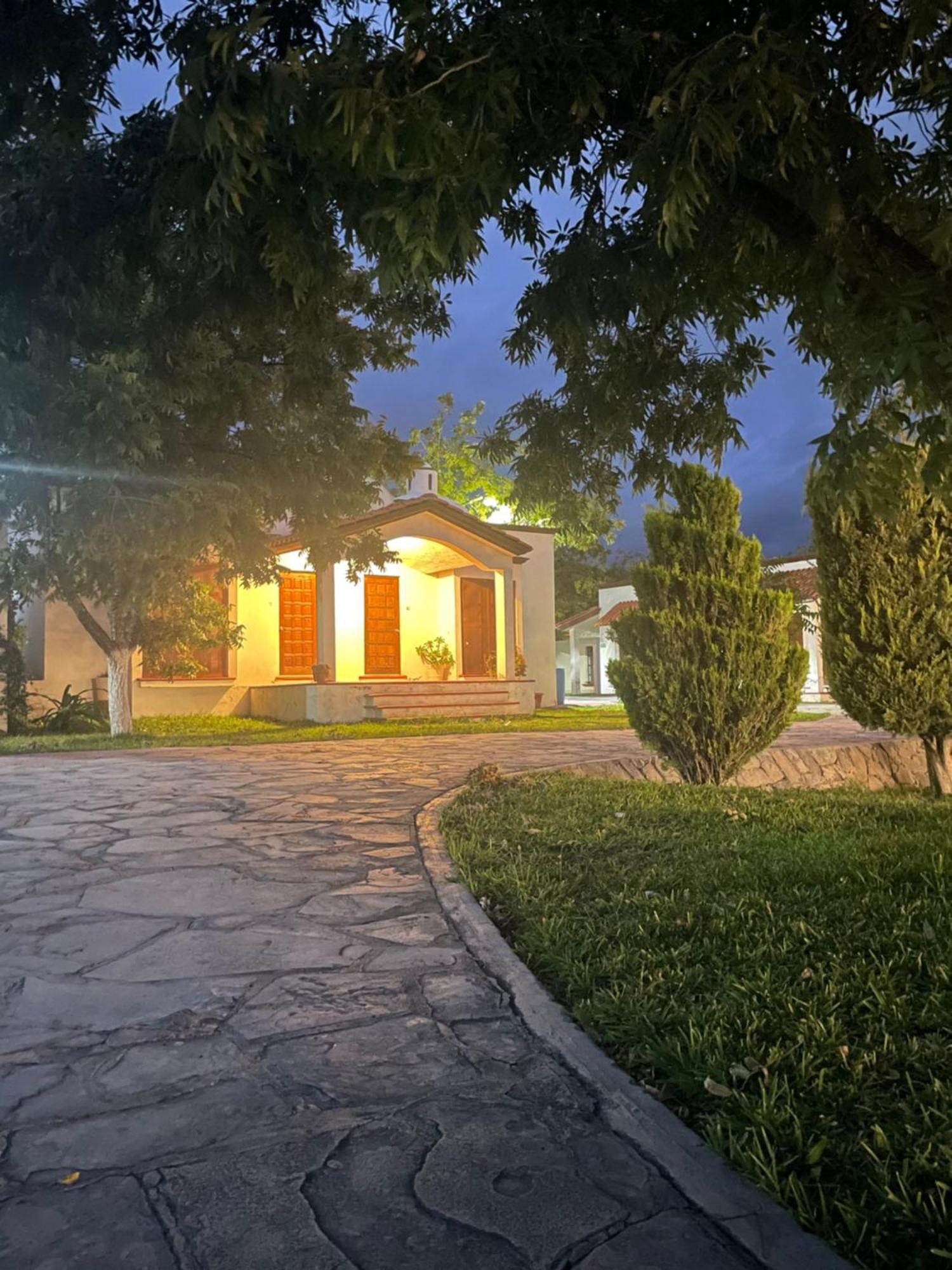 La Ilusión Hotel Campestre y Balneario Parras de la Fuente Exterior foto